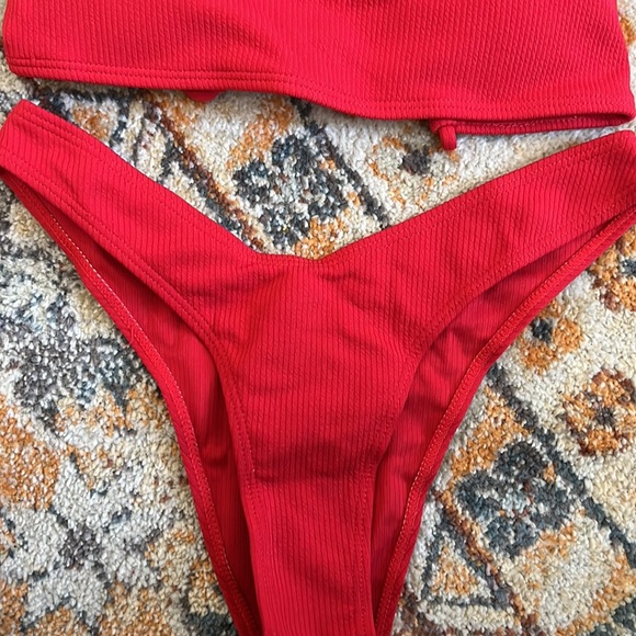 NWT Zaful Red Strapless Ribbed Bikini - Picture 4 of 7